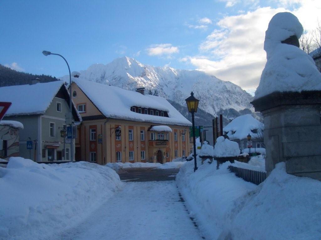 Gaestehaus Zur Post - Heritage Inn Spital Am Pyhrn Exterior photo